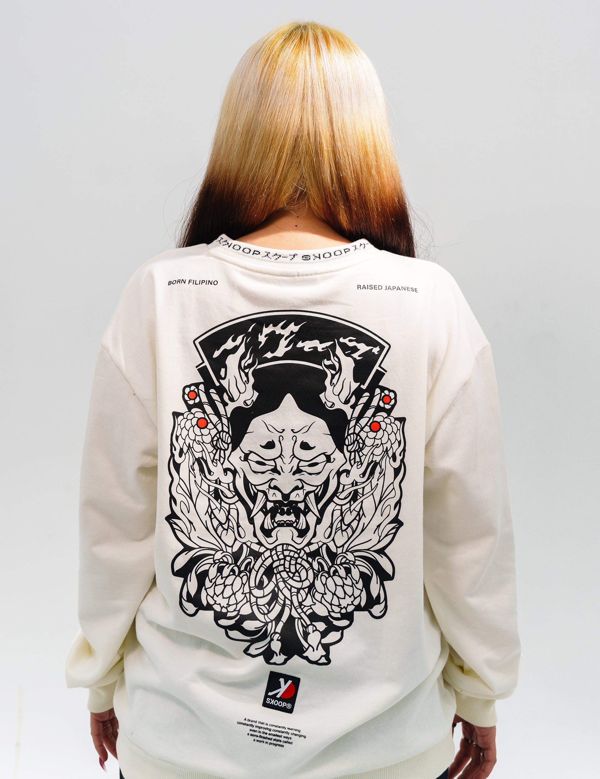 SKOOP® Sweater Hannya White