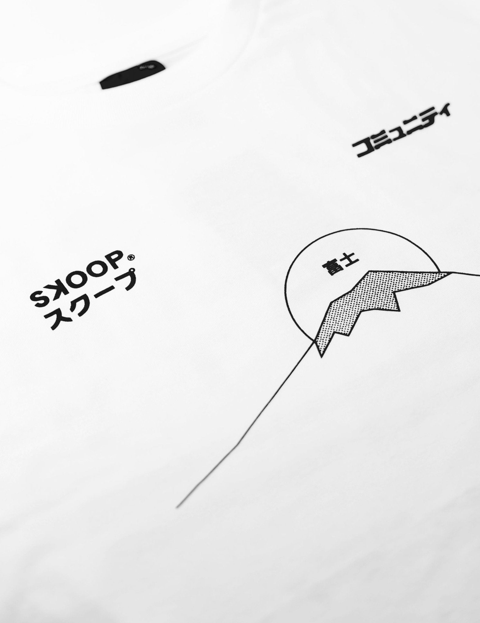 SKOOP® Crewneck Shirt SKP KMNTY 2024 White - SKOOP