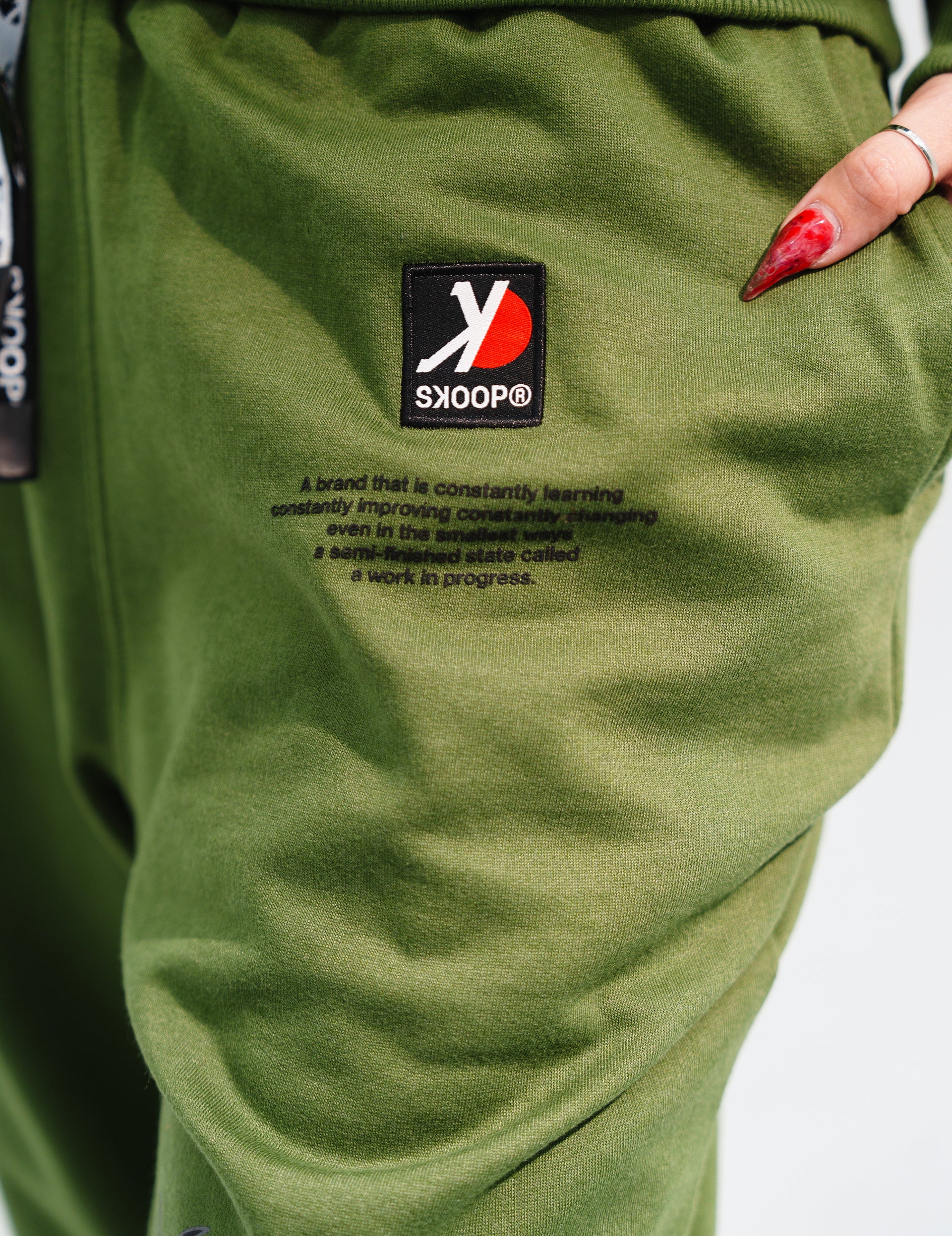 SKOOP® Sweatpants Wvlf Art Olive Green