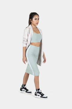 Essentials - Crop Top - Avocado - SKOOP
