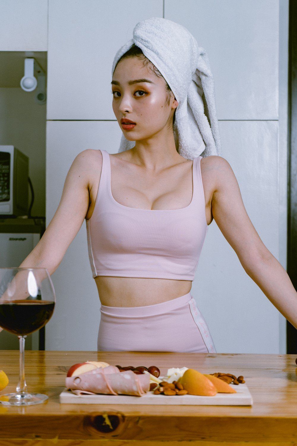 Essentials - Crop Top - Pomelo - SKOOP